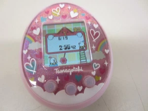 Bandai Tamagotchi MARCHEN MEETS FAIRY TALE Version Pink Official Virtual Pet - Imagen 1 de 4