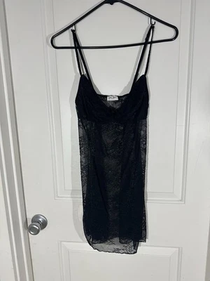 Camisón Felina de Encaje Negro Extra Pequeño Floral Lunares Transparente Lazo Slip Camisón Foto 1 de 4