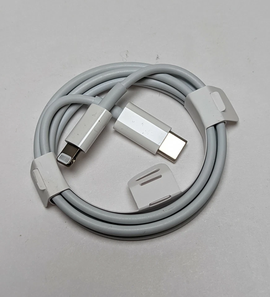 Cable Apple OEM Lightning a USB-C 1m 3 pies - Blanco *NUEVO* Foto 1 de 1