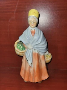 Vintage Figurines Made In Occupied Japan Peasant Woman Hand Painted 6" - Picture 1 of 3