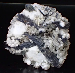 Nice Large ANALCIME Fine Mineral Specimen Mount Saint Hilaire - Picture 1 of 10