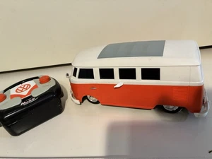 Herbie Fully Loaded R/C 1:18 Volkswagen Split Window Bus Van Orange/non-working - Picture 1 of 5