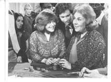 Doris Roberts Donna Pescow Robert Hays 7x9 original photo #V3516