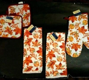 Home Collection Autumn-Theme:Choice Of Potholders or Mitt or Kitchen towels or 5 - Picture 1 of 12