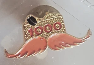 1000 Goals Lanny McDonald Moustache Calgary Flames Pin - Picture 1 of 1