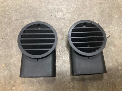 Par de cubierta de boquilla de ventilación de tablero OEM BMW 83-94 E30 325eS 325i 325is 318i 318i #85M Foto 1 de 4