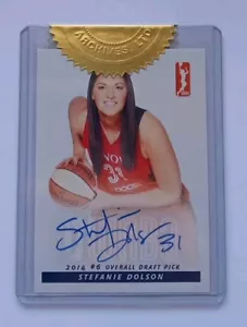 2014 14 WNBA Rittenhouse Stefanie Dolson UConn "Sealed" RC Rookie Auto Autograph - Picture 1 of 2