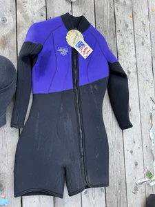 Actionplus 90% Neoprene Wet Suit Unisex  LRG Black Purple Long Sleeve New!!! - Picture 1 of 5