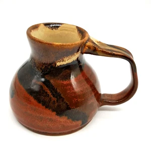 Taza de cerámica lanzada a mano firmada Mission Arts and Crafts - Imagen 1 de 7