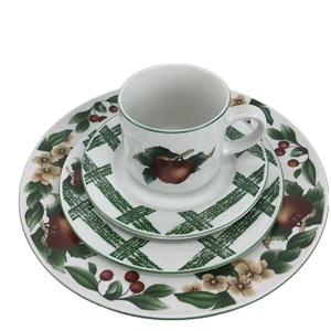 Cades Cove Dinnerware Place Setting Citation Red Apple 4PC VTG Cottage Farmhouse - Picture 1 of 11