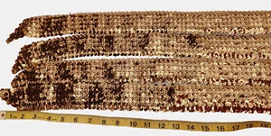 REDORNO DE LENTEJUELAS ELÁSTICO DORADO para DISFRACES MANUALIDADES 2" Ancho 4 piezas cada una abt 40" largo - Imagen 1 de 5