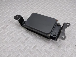 Range Rover Vogue L405 ADAPTIVE TEMPOMAT ACC VORNE ENTFERNUNGSRADAR - Bild 1 von 3