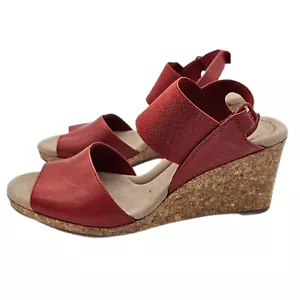Clarks Lafley Lily leichte rote bequeme Damen-Ledersandale mit Keilabsatz Größe 4,5 - Bild 1 von 11