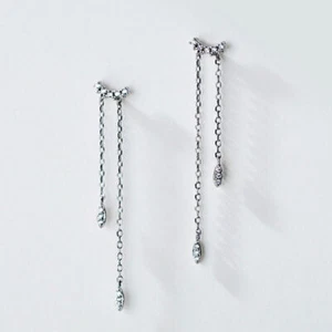 Pendientes largos de tachuelas con gota de borla de plata esterlina 925 con barra curva cz A1870 - Imagen 1 de 5