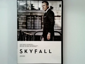 Skyfall DVD 2012 Daniel Craig Javier Bardem Special Features - Picture 1 of 2