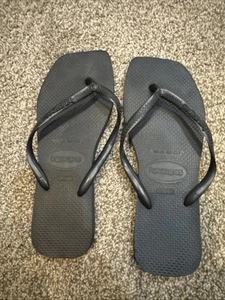 Havaianas Slim Black Flip Flops Size 7/8 - Picture 1 of 4