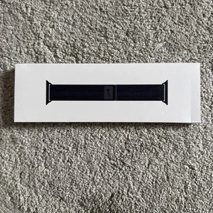 Genuine Apple Watch 46mm Black/Blue Nike Sport Loop Strap Unopened - Zdjęcie 1 z 4