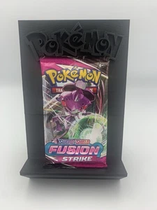 Pokemon Fusion Strike Booster Pack / NEW / SEALED / UNWEIGHED - Picture 1 of 3
