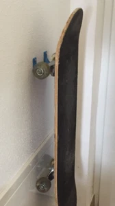 Skateboard Wall Mount Hanger Display - Picture 1 of 3