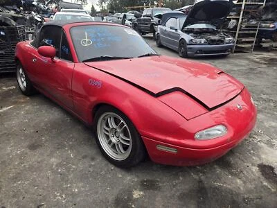 Tapa maletero MAZDA MIATA NA MX-5 90 91 92 93 94 95 96 97 Foto 1 de 4