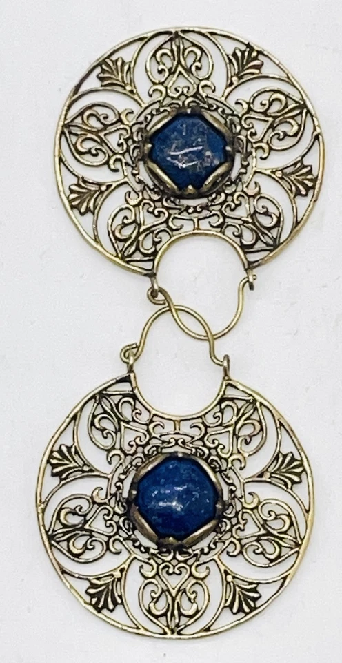 PENDIENTES DE PIEDRA DE LATÓN Y LAPISLÁZULI FLOR MANDALA TRIBAL 2,25”x2” Foto 1 de 4