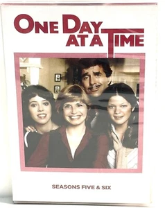 One Day at a Time: Seasons Five & Six (6 Disc DVD Set) Like New - Picture 1 of 4