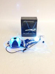 NEW Qimh LED Reflective Light Up Vest for NightWalking Cycling USB Recheargeable - Picture 1 of 13