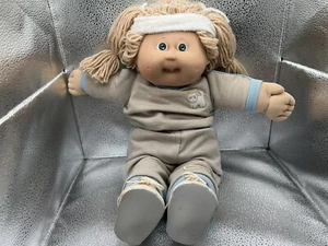 Cabbage Patch 1985 Doll Wheat Blonde Hair Pony Tails Green Eyes Jogging Outfit - Picture 1 of 9