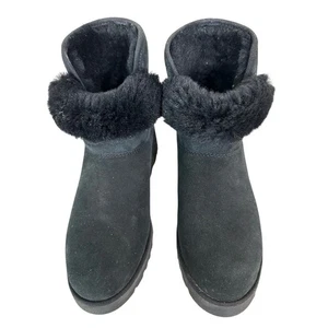UGG Damen Lammfell Schwarz Kurzstiefel Größe 6 Top Zustand - Bild 1 von 8