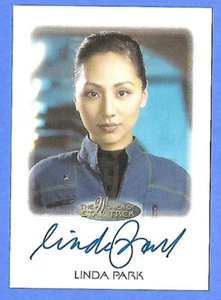 2021 Damen von Star Trek Auto Linda Park als Fähnrich Hoshi Sato (extrem limitiert) - Bild 1 von 2