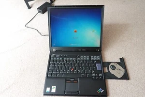 IBM ThinkPad T42 Laptop Pentium M 1.7Ghz 1.5GB RAM 40GB HDD WINDOWS 7 - Picture 1 of 24