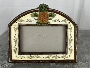 Pineapple Interior Accents Hospitality Coll. Resin Picture Frame 2003 4"×6" - Picture 1 of 6