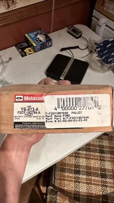 Bobina de embrague de aire acondicionado Motorcraft YB-401-A GENUINA NUEVA F10H-19798-AA Foto 1 de 4