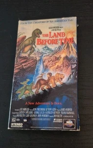 The Land Before Time 1989 VHS Tape - Picture 1 of 8