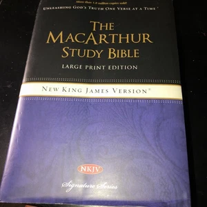 NKJV Macarthur Study Bible by Thomas Nelson Publishing Staff (2010, Hardcover) - Picture 1 of 13