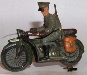 Lineol German Soldier on Composition Motorcycle - Picture 1 of 2