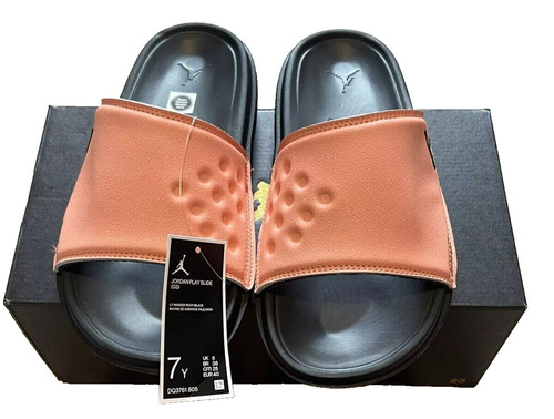Nike Jordan Play Slides GS Light Madder Root sandalo nero per giovani DQ3761 805 taglia 7 anni