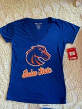 Boise State Broncos Colosseum WOMEN'S Blue Short Sleeve V-neck T-Shirt Medium