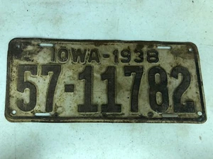 1938 IOWA Linn County License Plate 57-11782 - Picture 1 of 1