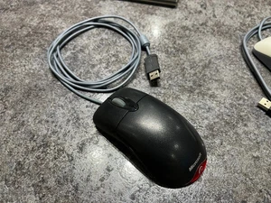 Microsoft Wheel Mouse Optical 1.1A USB and PS2 Compatible Black - Picture 1 of 1