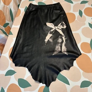 Falda midi alta-baja de cuero Preen By Thornton Bregazzi de colección para mujer pequeña negra - Imagen 1 de 13