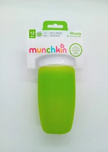 Munchkin Miracle Sippy Cup 10Oz/296ml - Green 12m+ - Picture 1 of 3