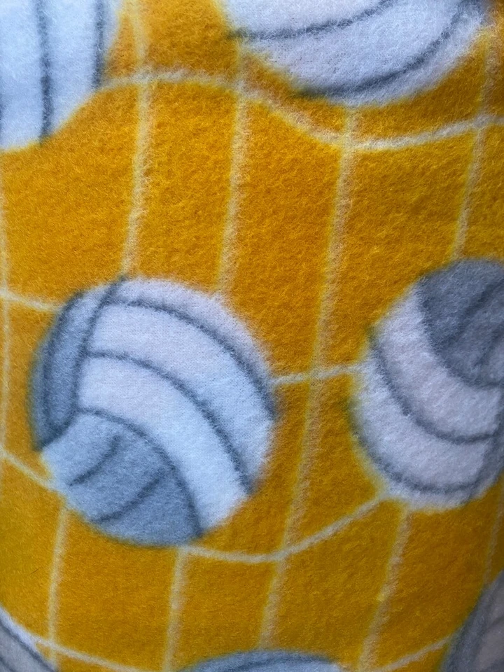 Волейбол на желтый флис Polar на ярд 60» широкое одеяло постельное белье - Изображение 1 из 1