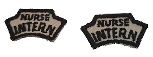 2 Vintage Aufnäher Patches Krankenschwester Praktikantin Sanitätsuniform bestickt schwarz weiß - Bild 1 von 3