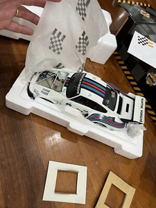 EXOTO PORSCHE 911 935 TURBO RSR MARTINI Num 3 #3 1976 Perfect New Mint RLG18103 - Foto 1 di 17