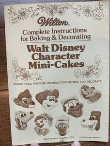 Istruzioni Wilton vintage per cuocere e decorare mini torte Walt Disney - Foto 1 di 6
