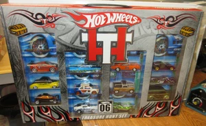 Low #33 Hot Wheels 2006 SERIE CACCIA AL TESORO SET IN SCATOLA con GENERAL LEE ~ SIGILLATO - Foto 1 di 11