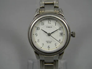 Orologio Timex Indiglo donna tono argento 26mm cinturino chiusura data batteria nuova 7,5" - Foto 1 di 13
