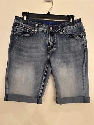 Apt.9 Shorts Women's Blue 5-Pocket Low Rise Rhinestone Cuffed Hem Sz 8 - Image 1 of 4