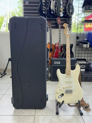 Fender US Stratocaster, White Left Hand HSS 2018 Electric Guitar (CP3013933) - Image 1 of 4